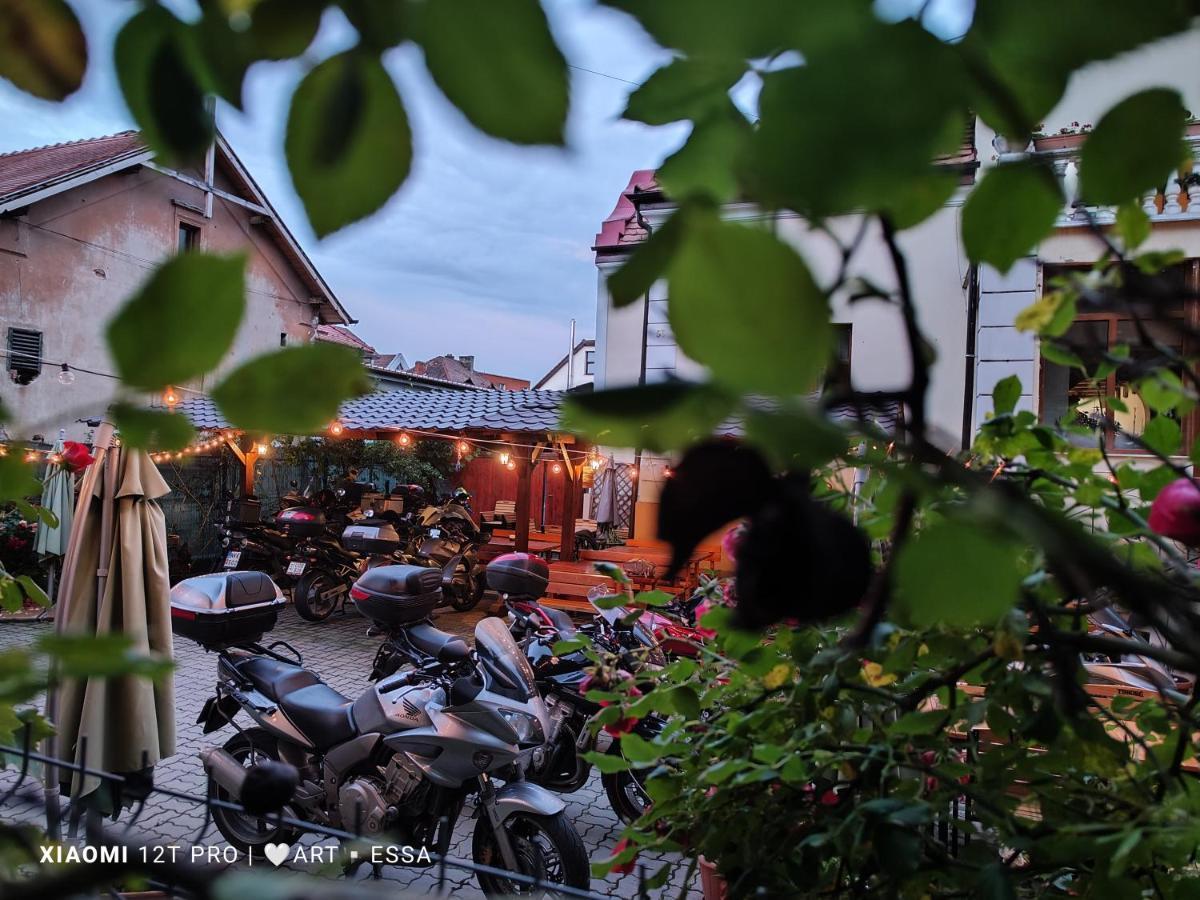 Pensiunea Buon Gusto Sibiu-Motorcyle Friendly,City Center Kültér fotó
